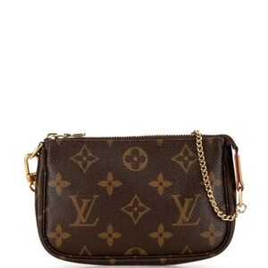 Louis Vuitton mini pochette